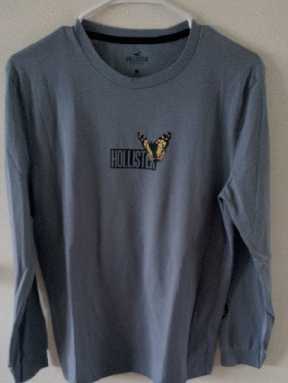 🦋MENS HOLLISTER SHIRT 🦋
